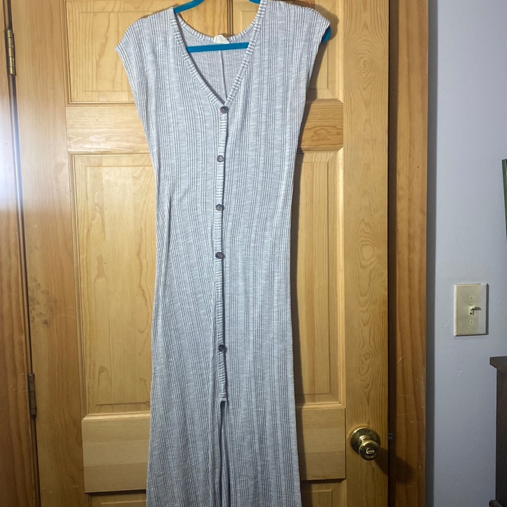 Caution to the wind maxi dress